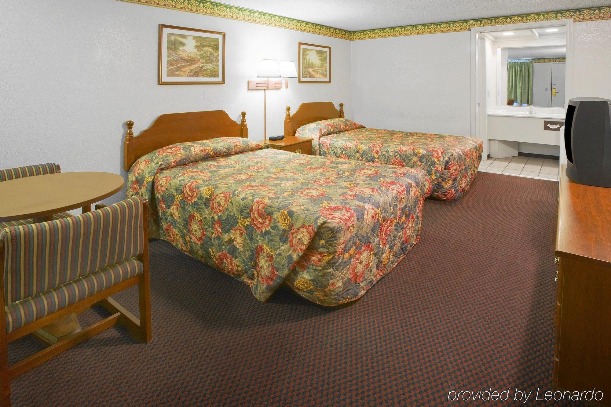 Fairbridge Inn Express Мерріллвілл Номер фото